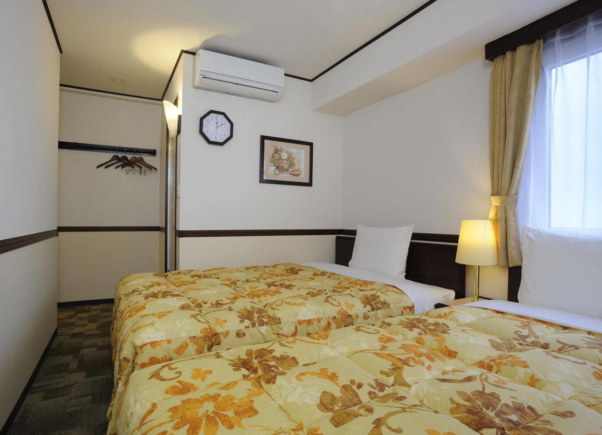 Toyoko Shijo-karasuma Hotel Kyoto
