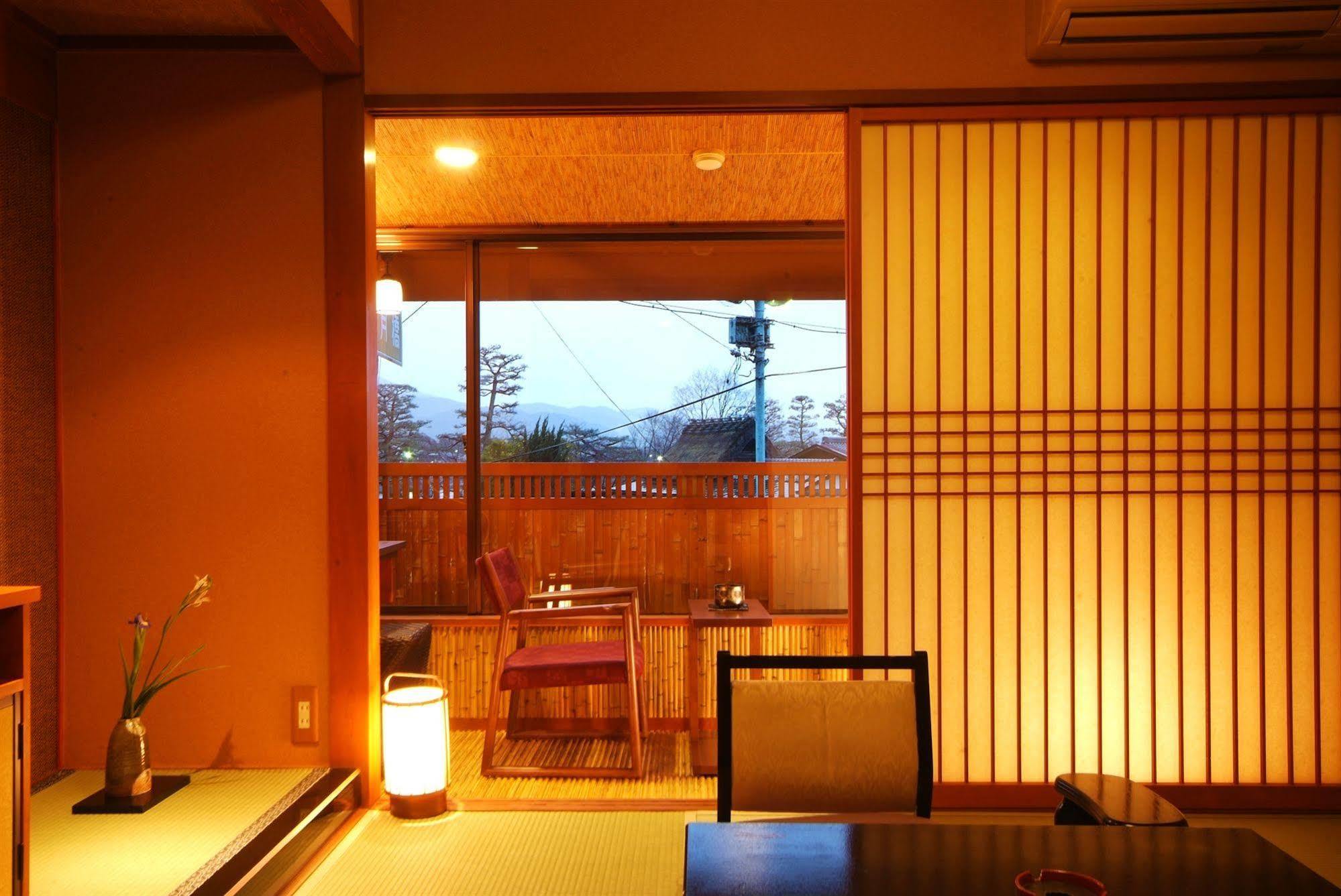 Arashiyama Onsen Saishikino Yado Hanaikada Hotel 3*