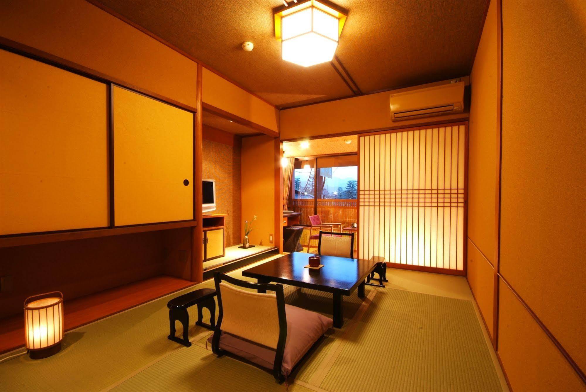 Arashiyama Onsen Saishikino Yado Hanaikada Hotel 3*