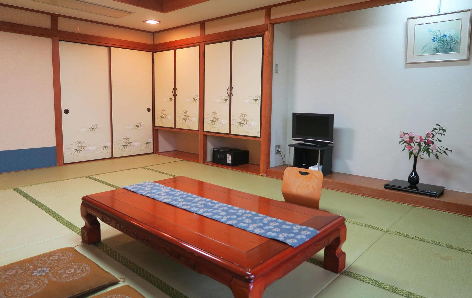 Kyo No Yado Rakucho 3* Kyoto