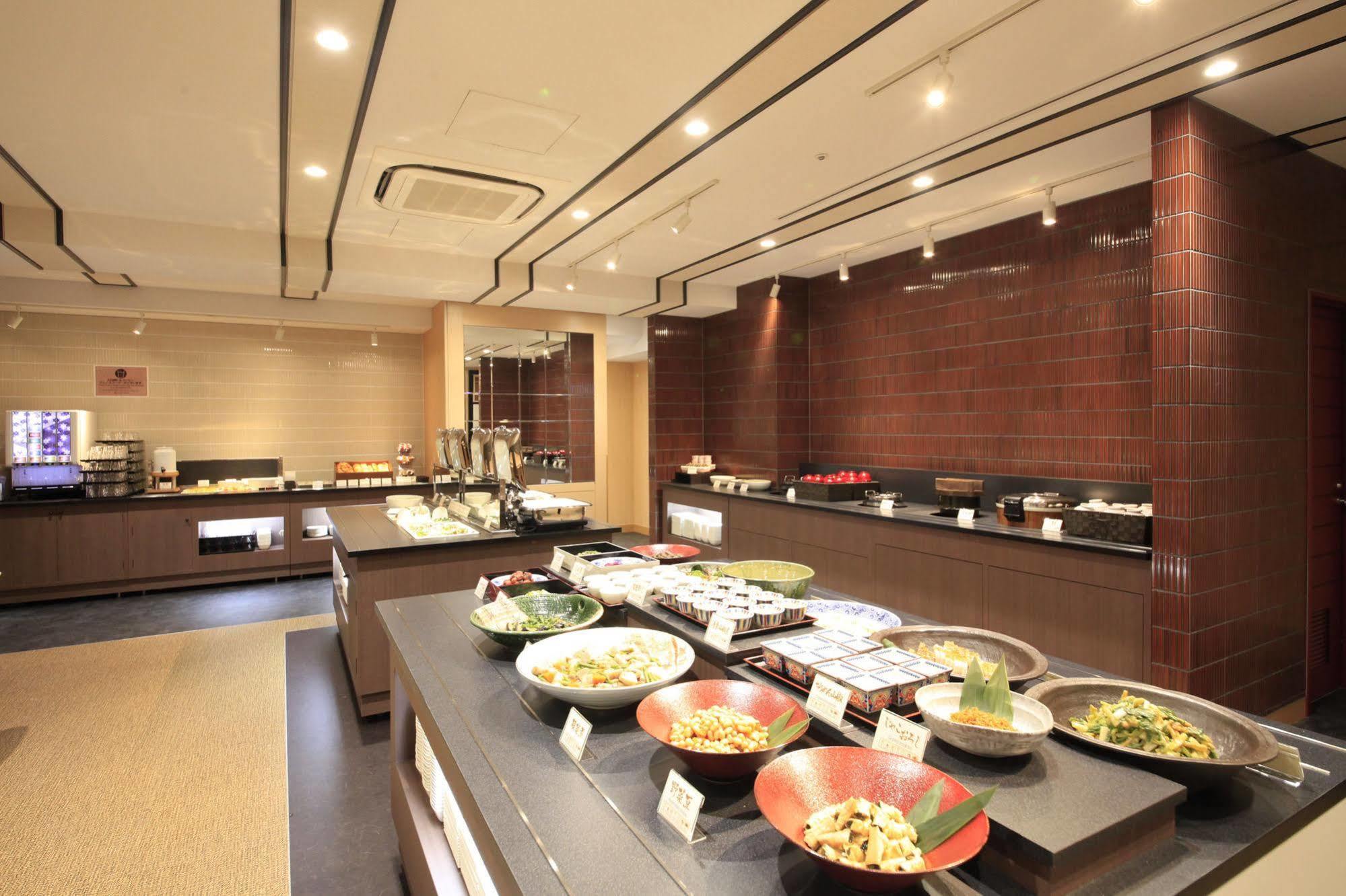 Hotel Vessel Campana Gojo 4*
