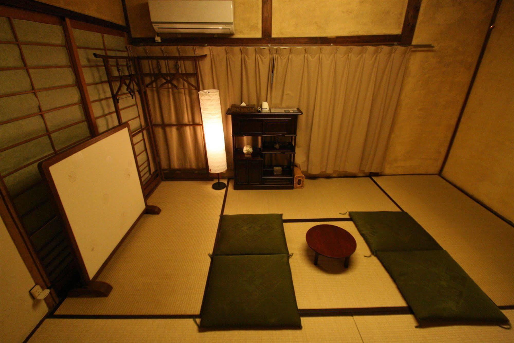 Haruya Higashiyama Hostel