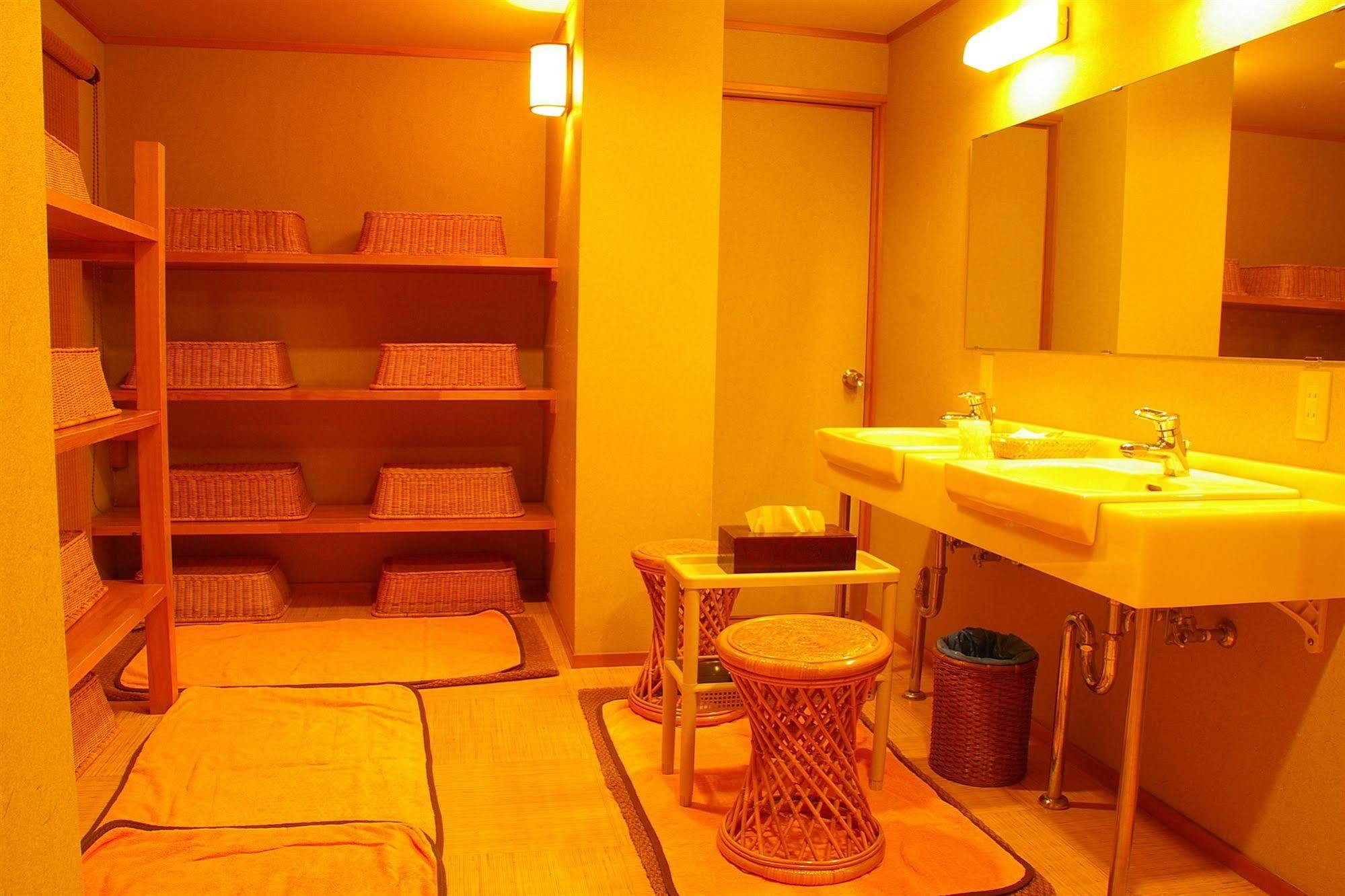 Sawaya Honten Ryokan