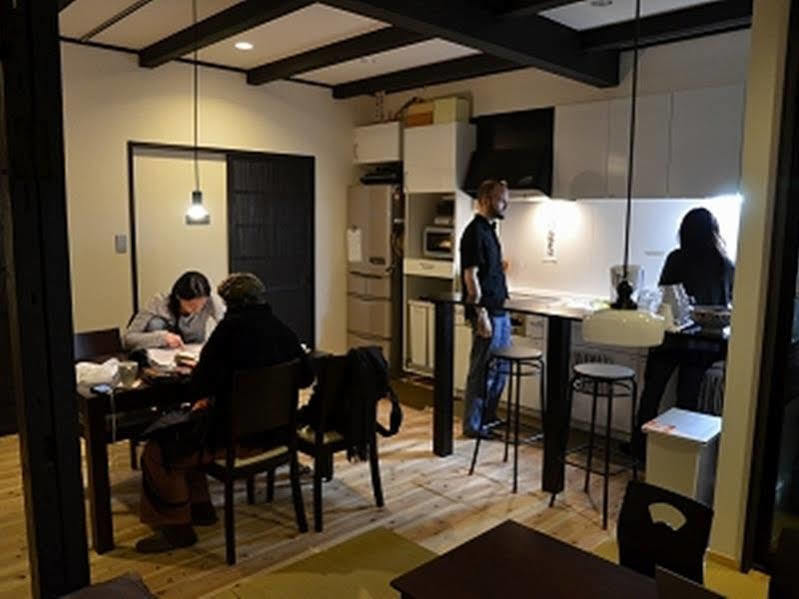 Roujiya Guest house 2*