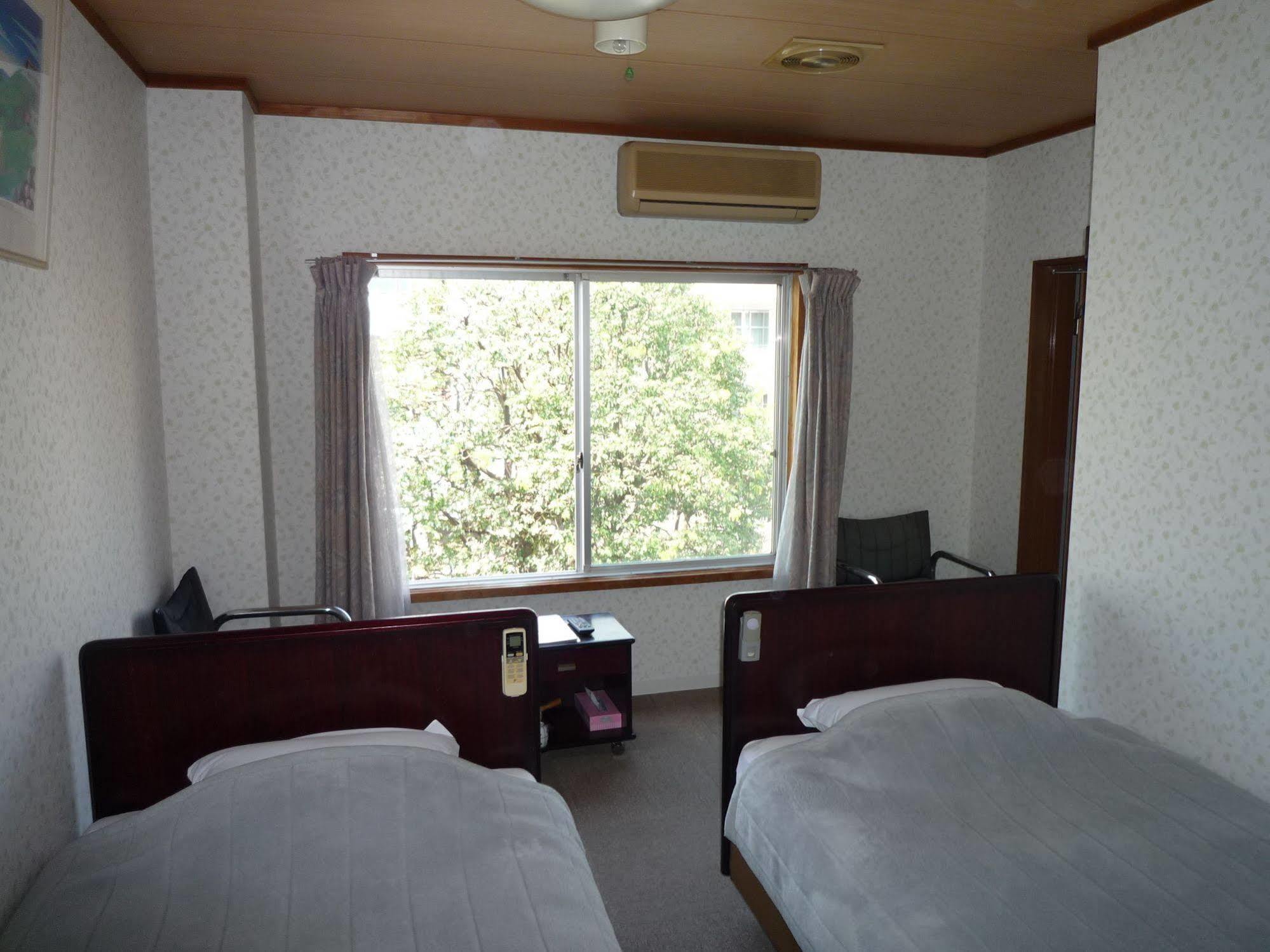 Tommy Rich Hostel