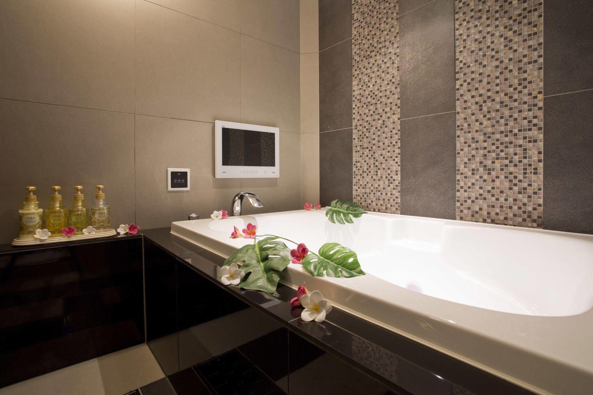 And Lotus Modern (adults Only) Kyoto