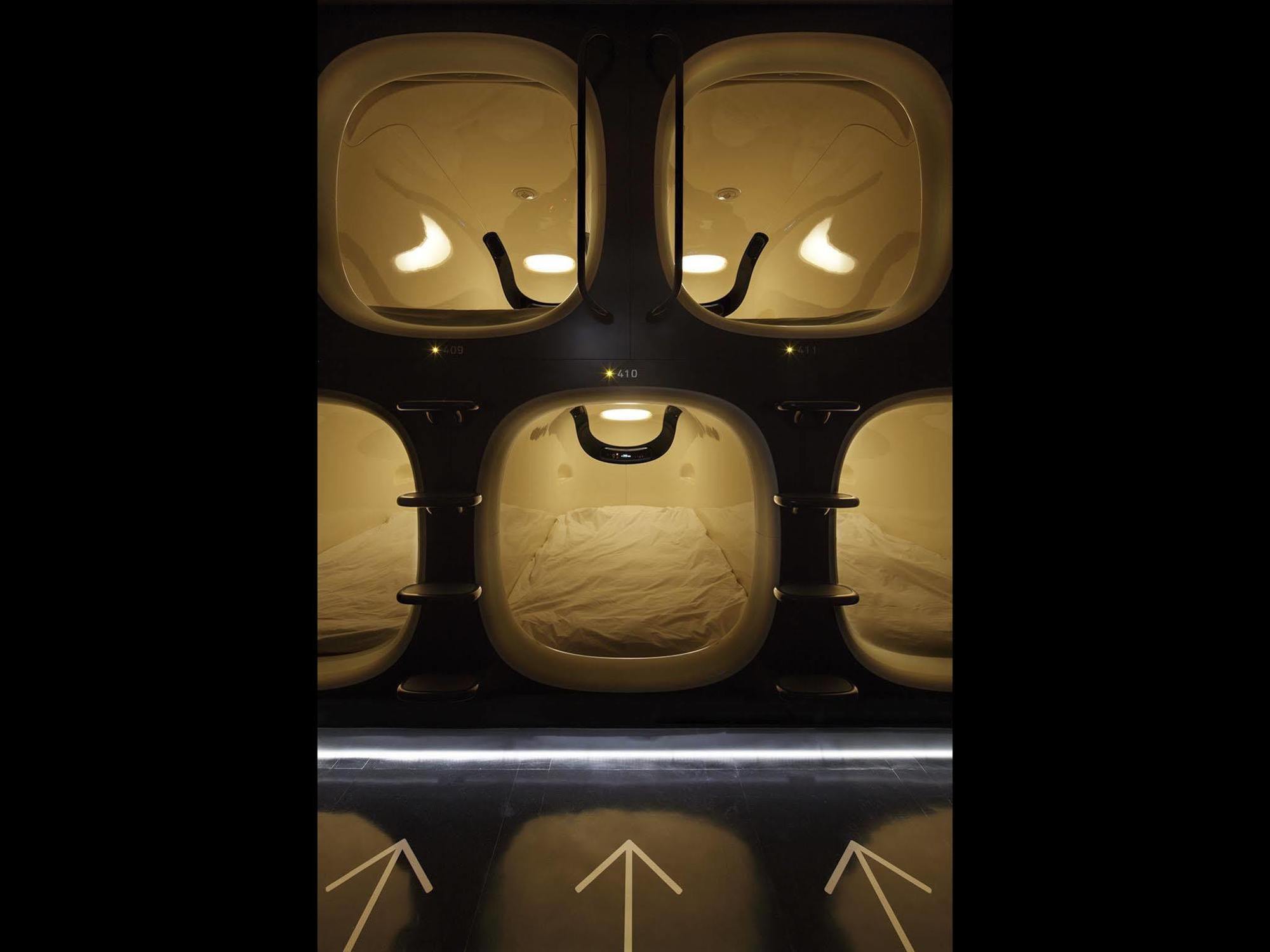 Nine Capsule hotel