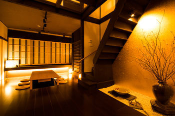 Kiraku Aneyakoji * Kyoto