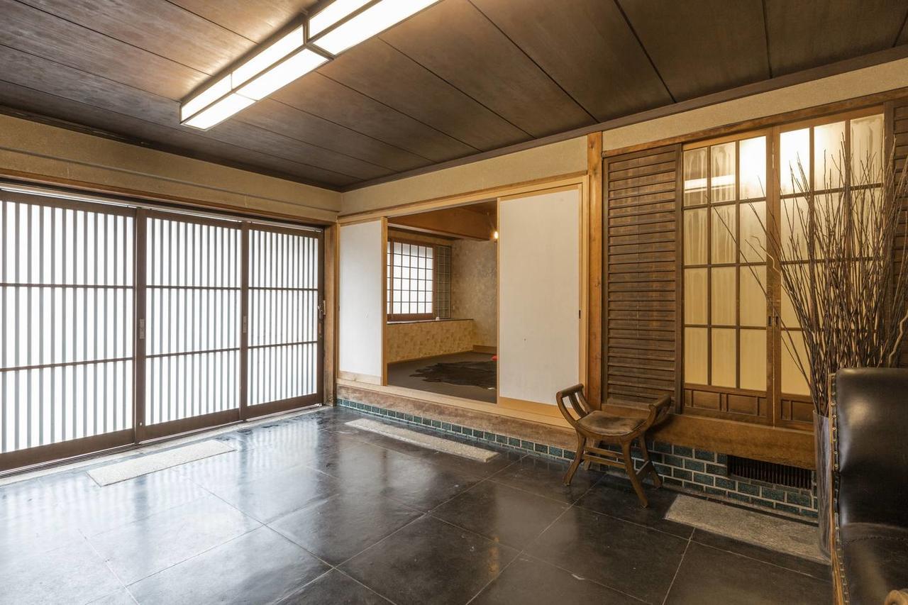 京都二条城近く京町屋120年の歴史に泊まる Kyoto