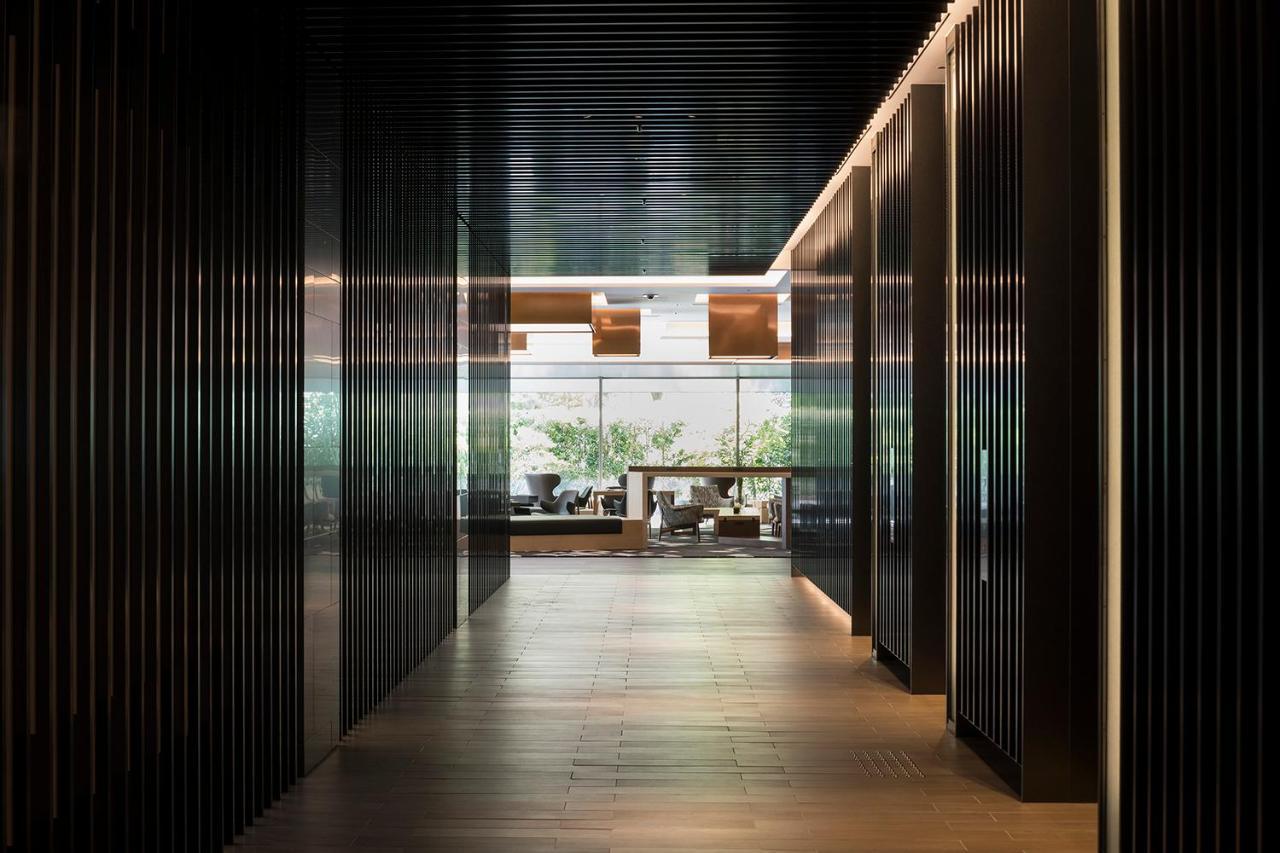 Cross Hotel