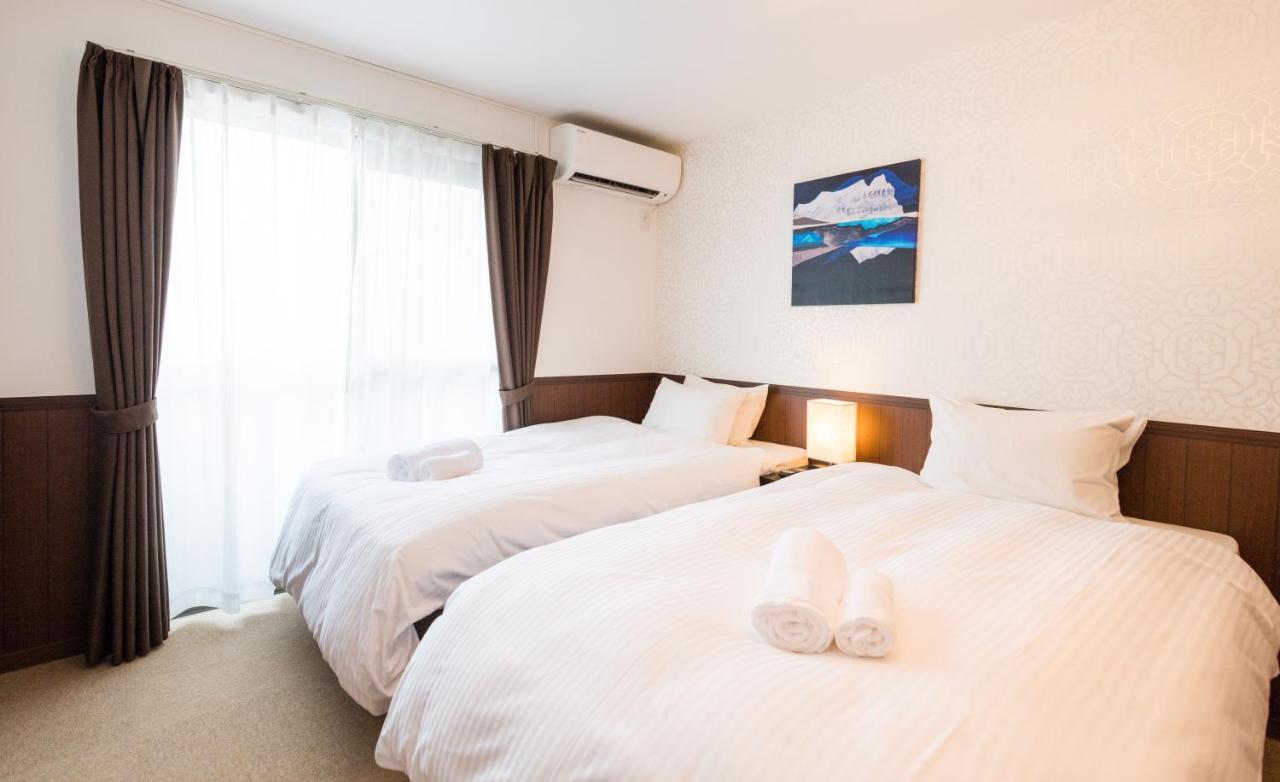 Aparthotel Floral Maple House