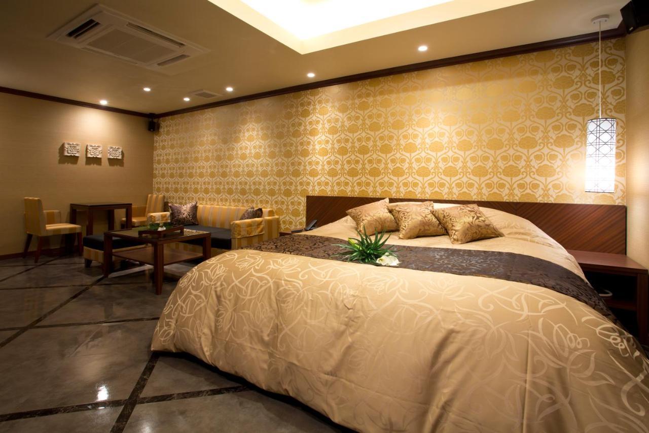 And Lotus Modern (adults Only) Hotel 2*