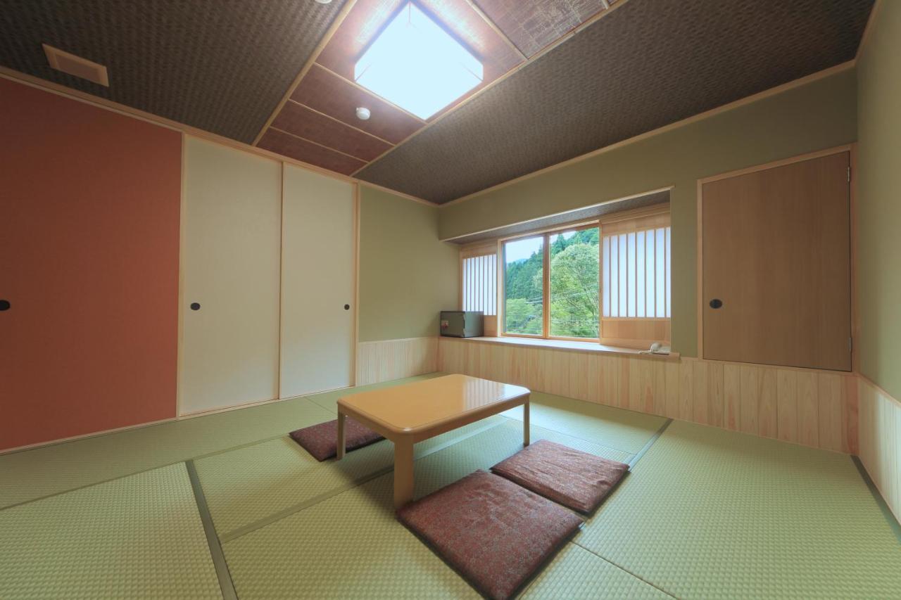 Ryokan Yumoto Onsen Oharasansou 3*