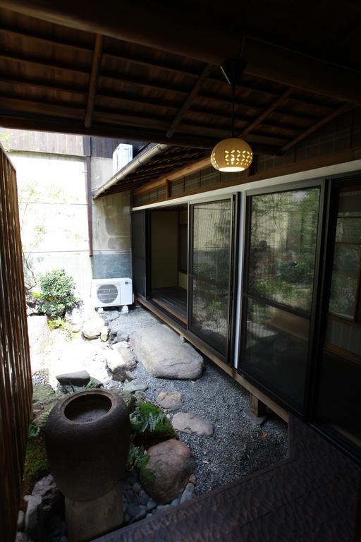 Kyo Machiya No Yado Bettei Butsuguyacho * Kyoto