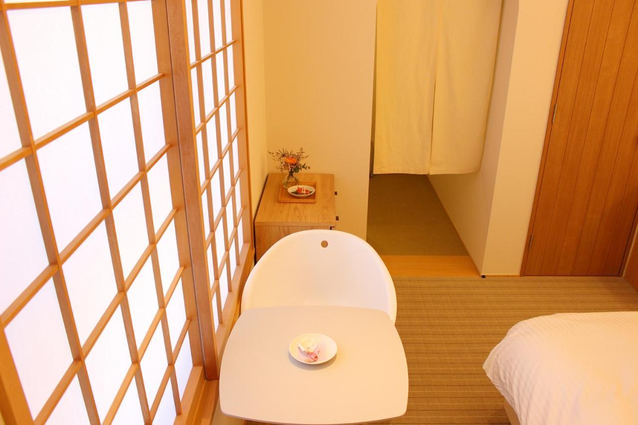 Resi Hachi Apartment *