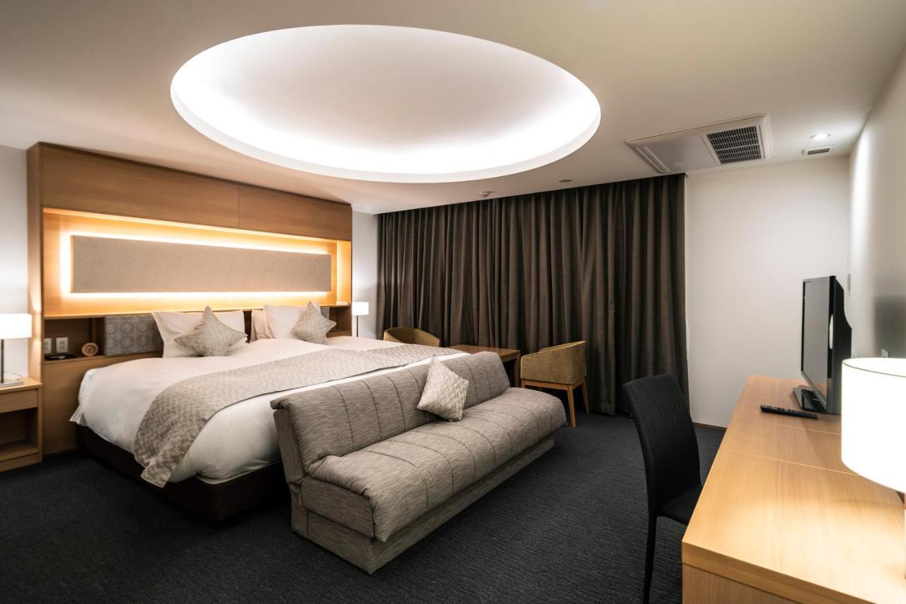 Shijo Takakura Grandereverie 5* Kyoto