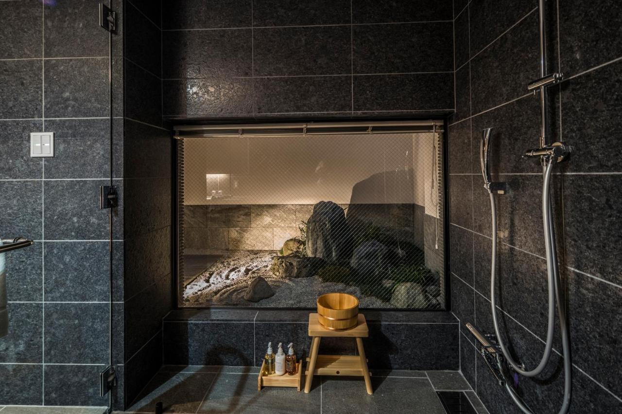 Shijo Takakura Grandereverie Hotel