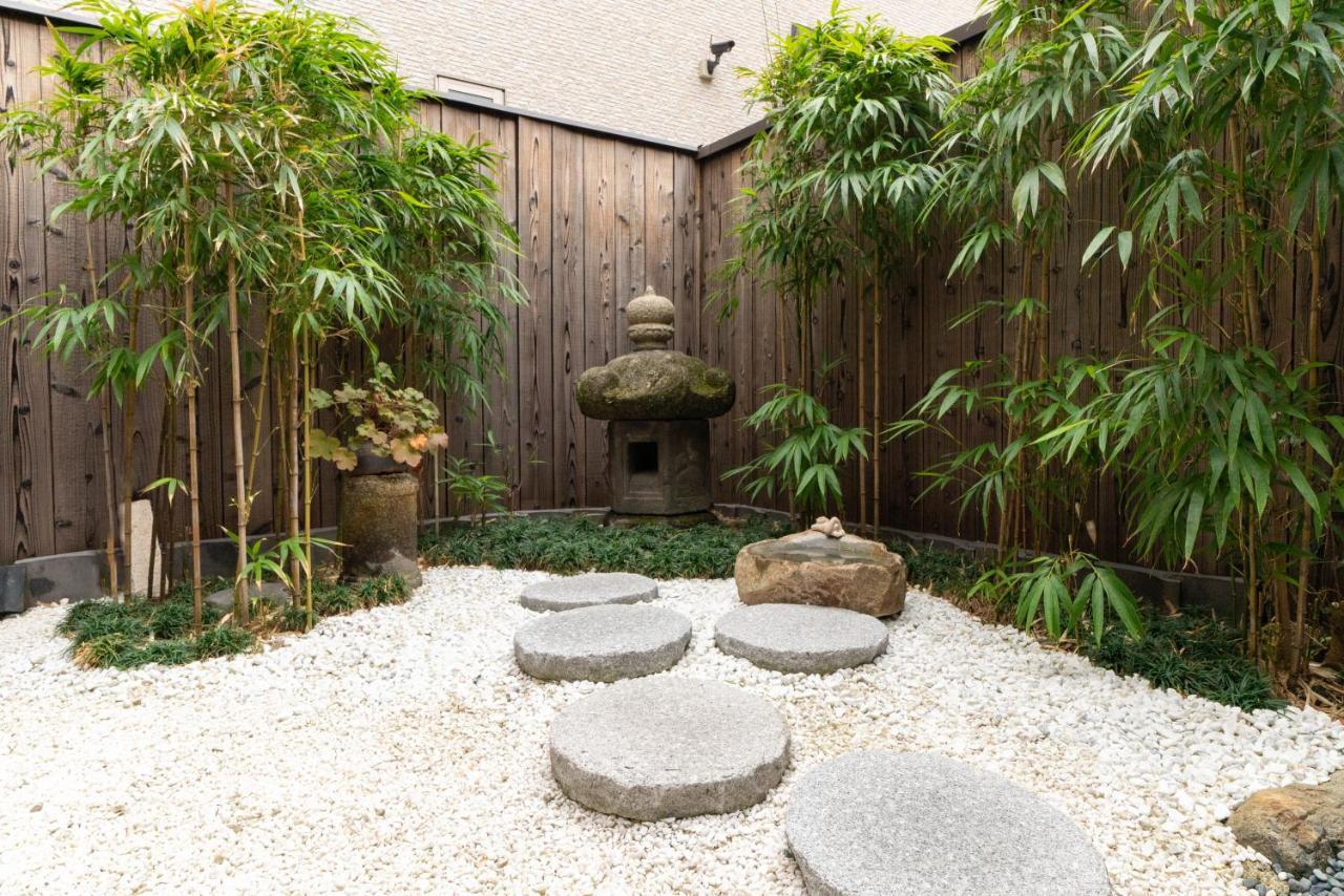 Yurakuan - Awagami *