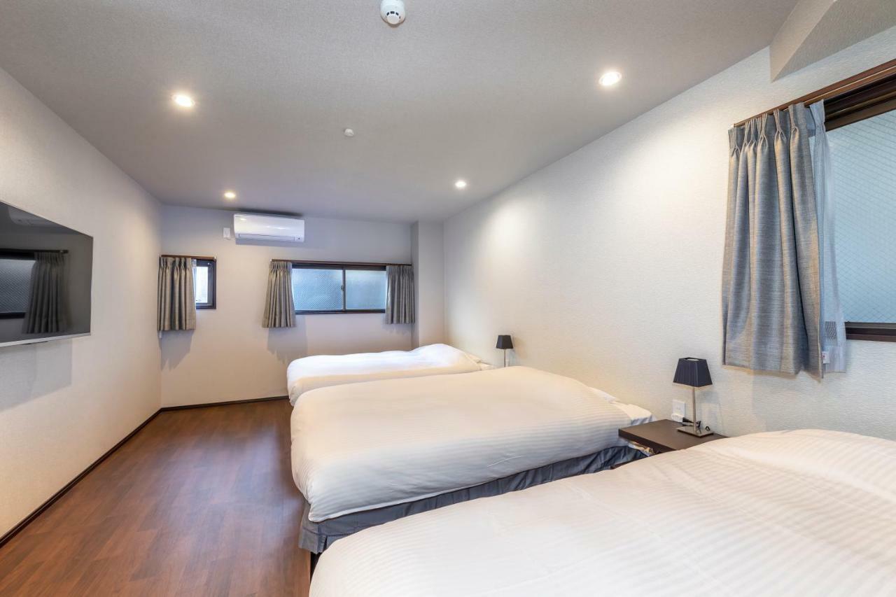 Takatsuji Rose Heights Guest house