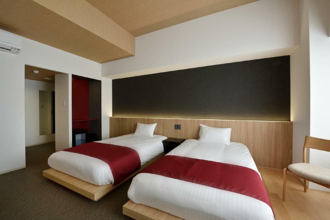 Machiyado Shijokarasuma Hotel 4*