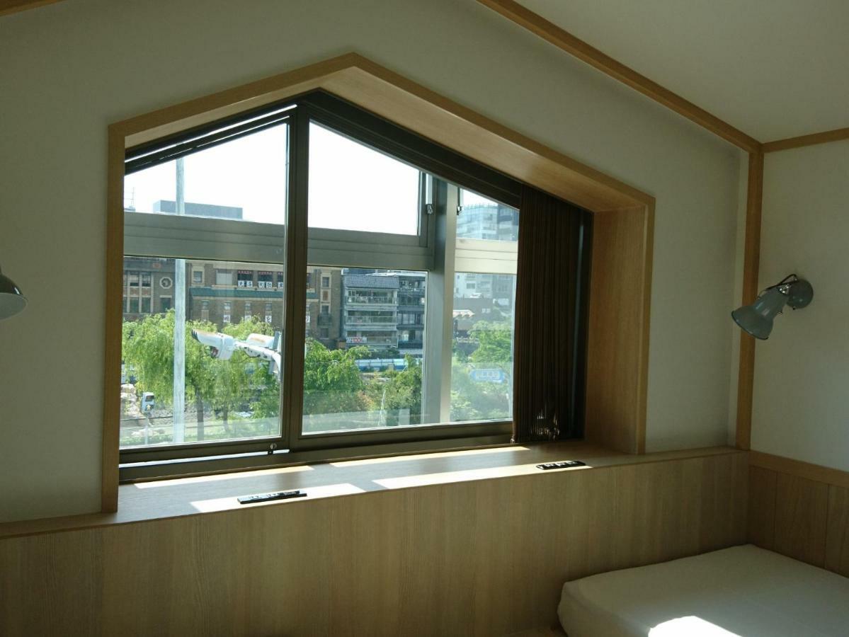 Cafetel Sanjo For Ladies Hostel