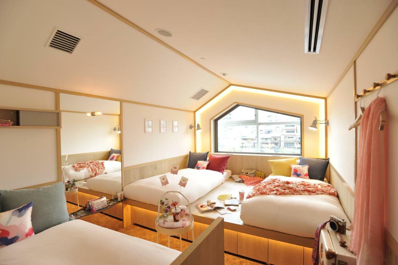 Hostel Cafetel Sanjo For Ladies