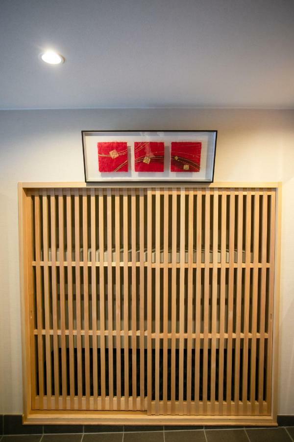 Laon Gion Shinbashi 3*
