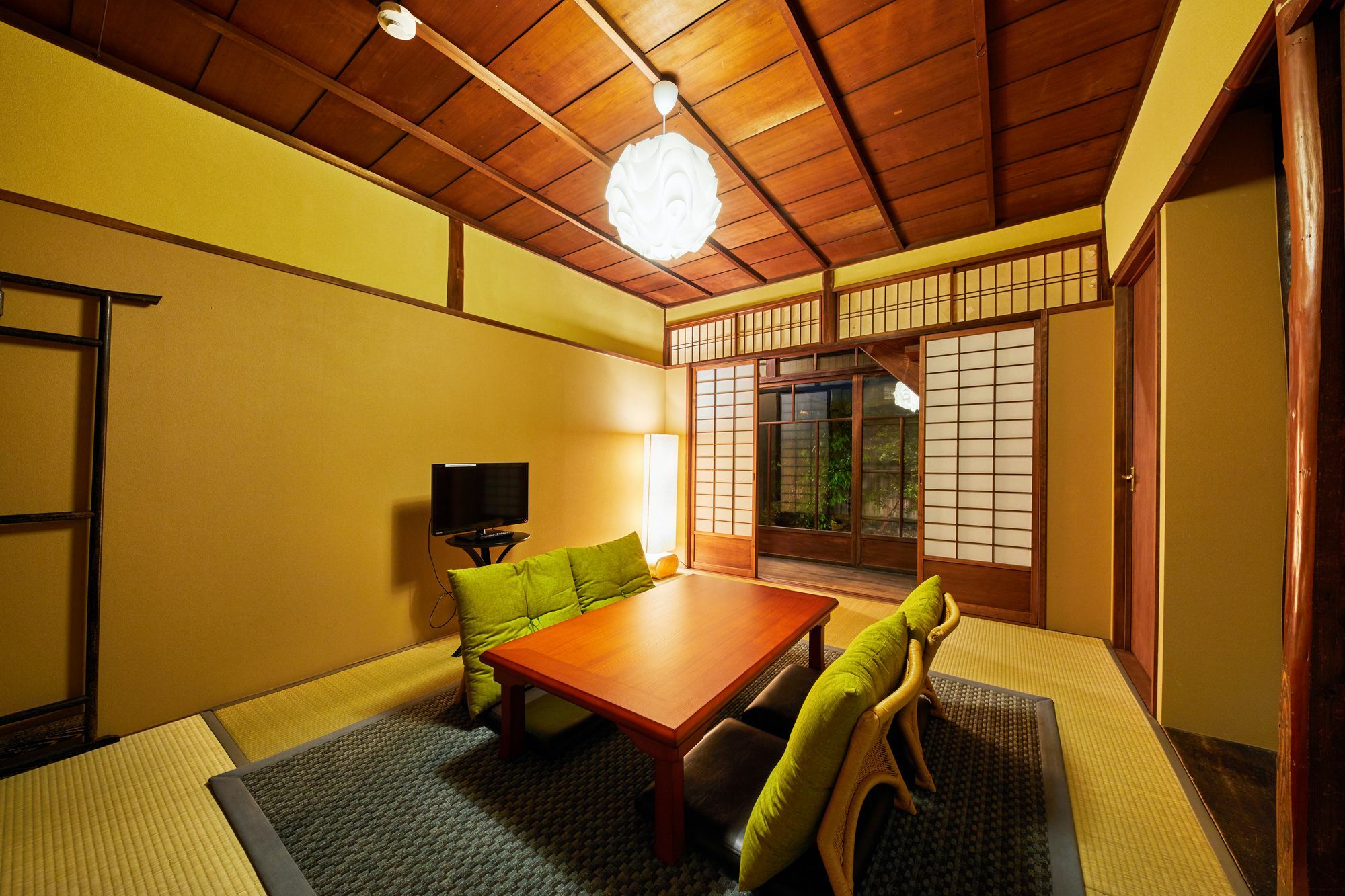Kyomachiya Mifuku Ryokan