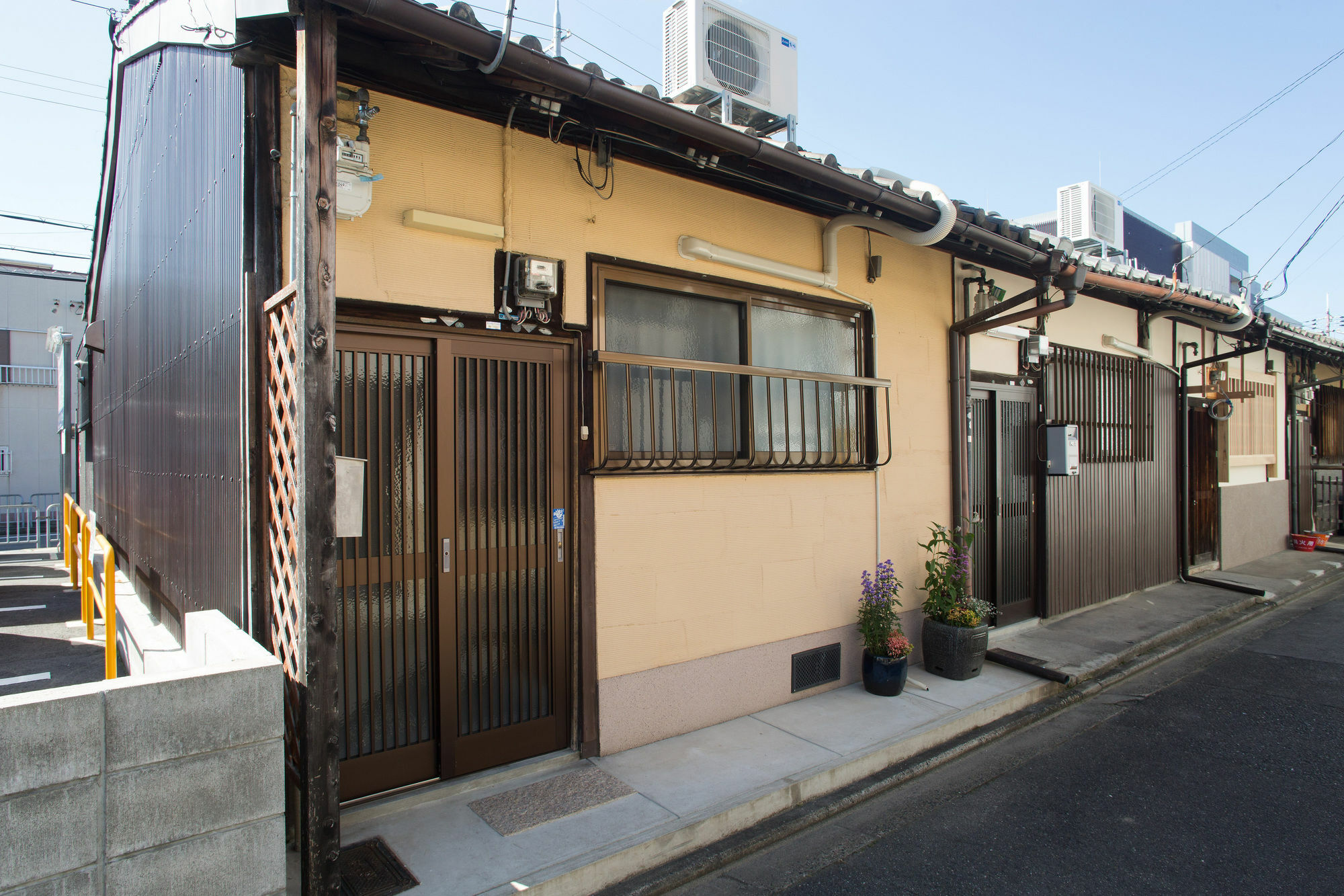 Kujo Guest house