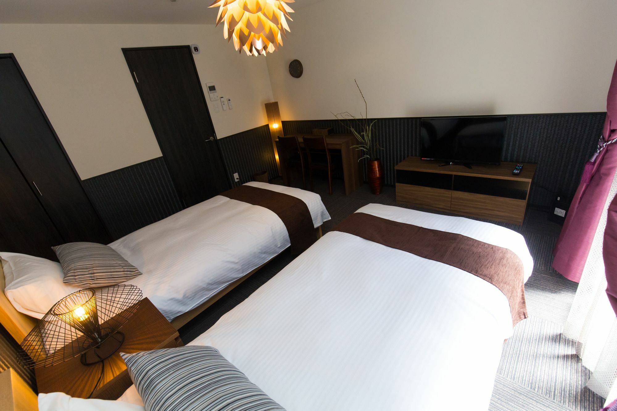 Japaning Toji Aparthotel