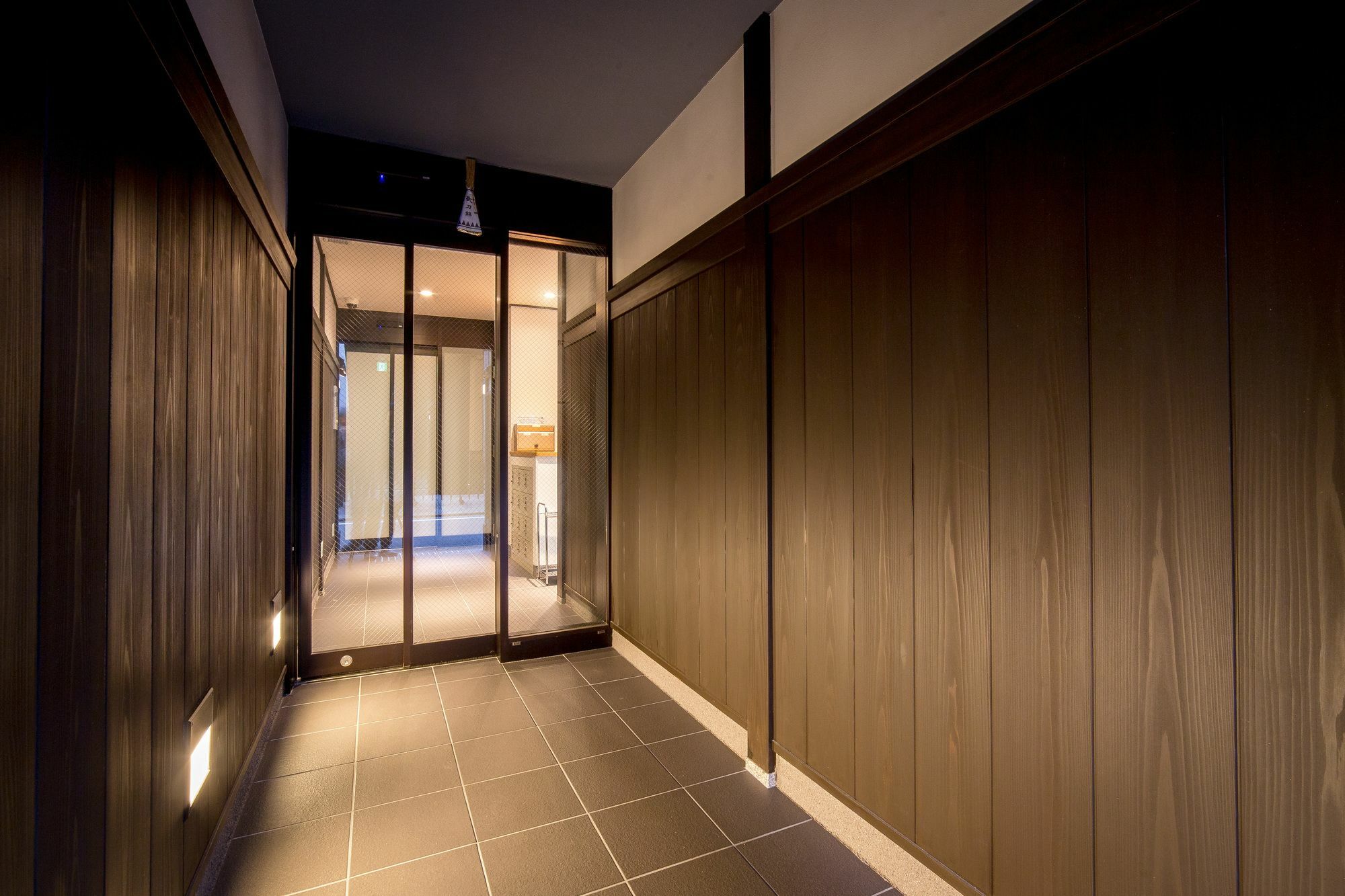 Le Gojo Takakura Hotel