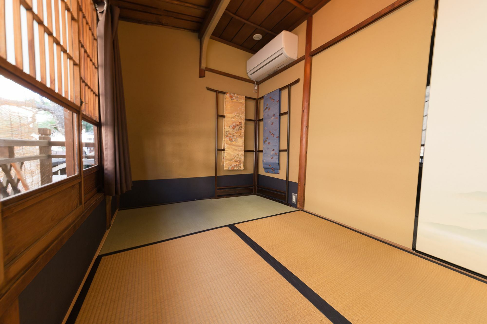 Kumomachiya Gionhanami *