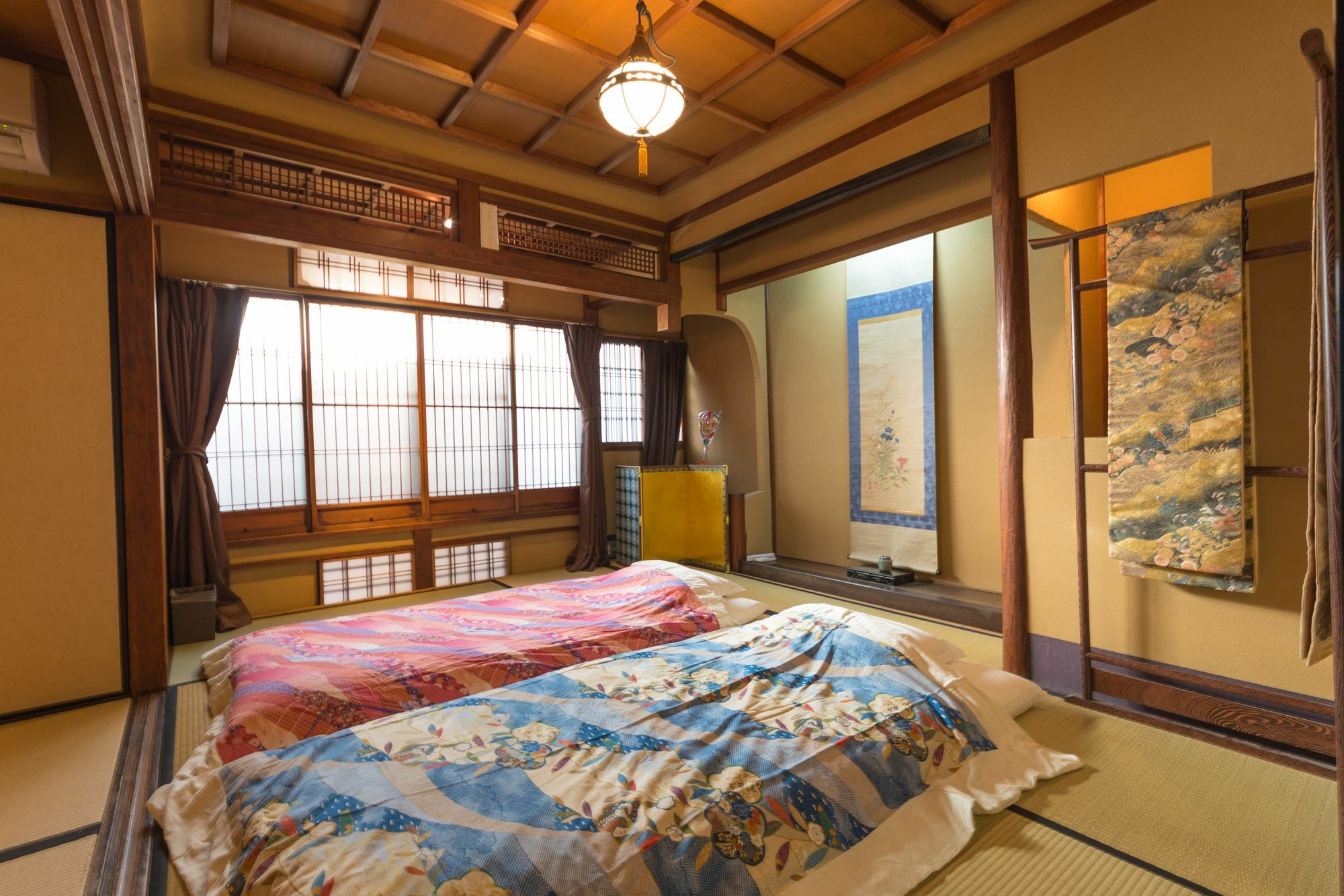 Kumomachiya Gionhanami