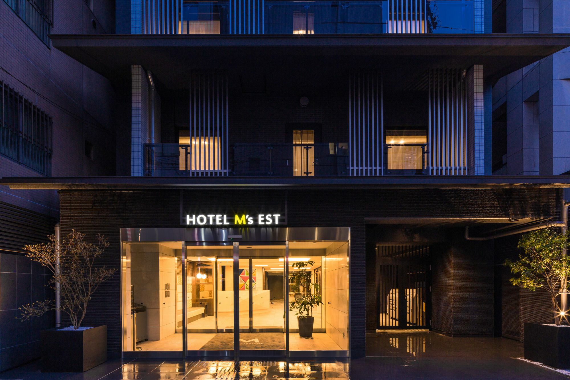 M's Est Shijo Karasuma Hotel 3*