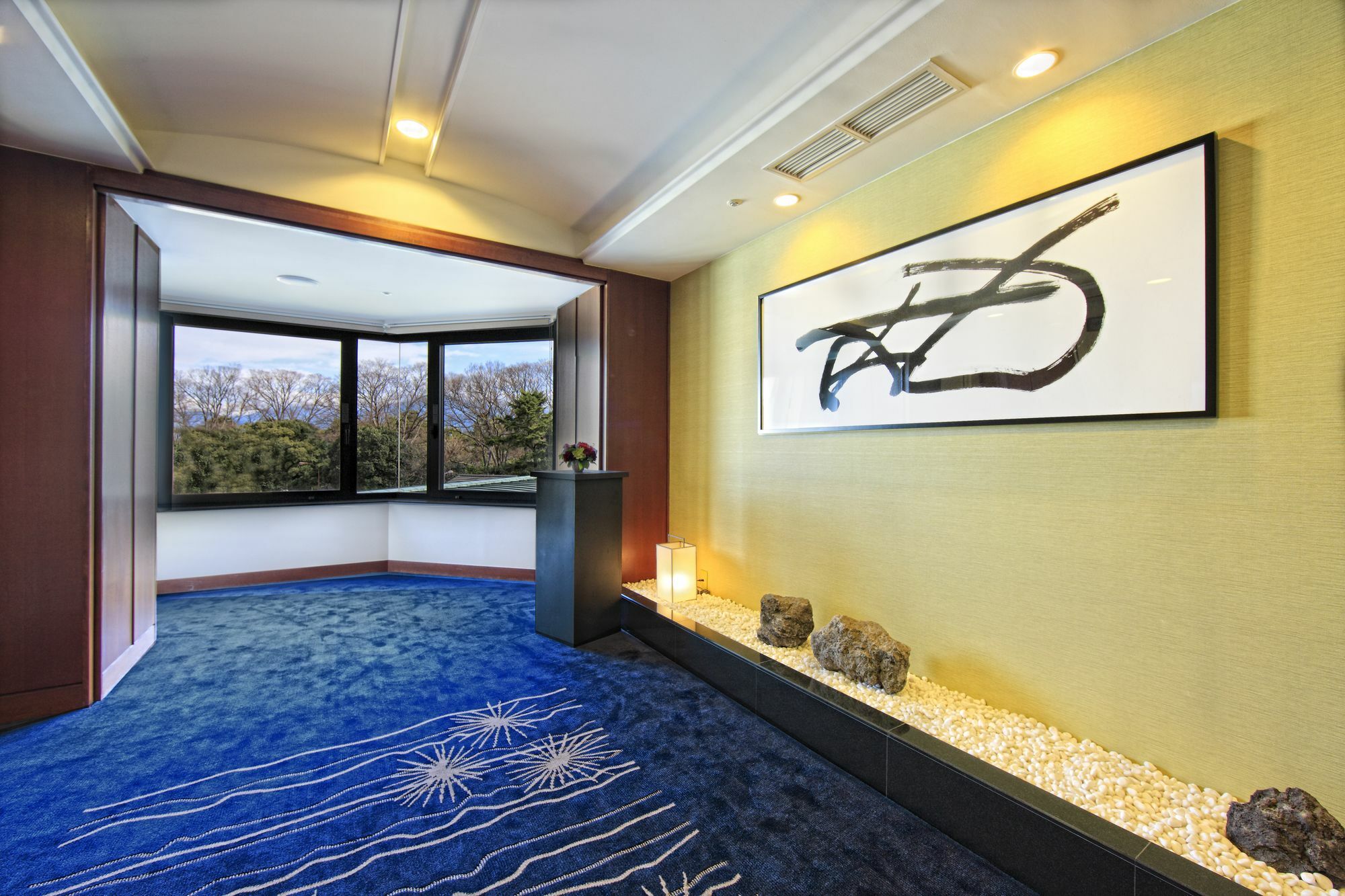 Garden Palace Hotel 3*