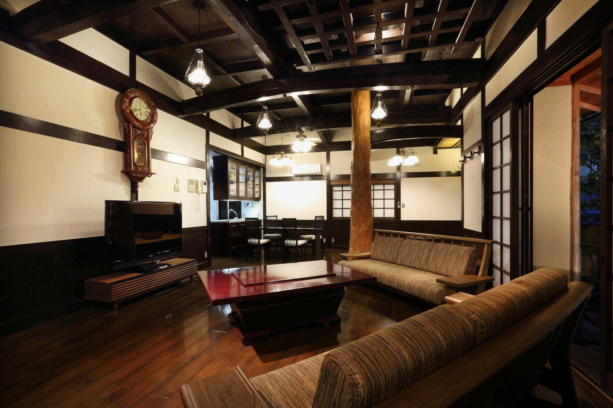 Kyo-machiya Waka Fushimiinari