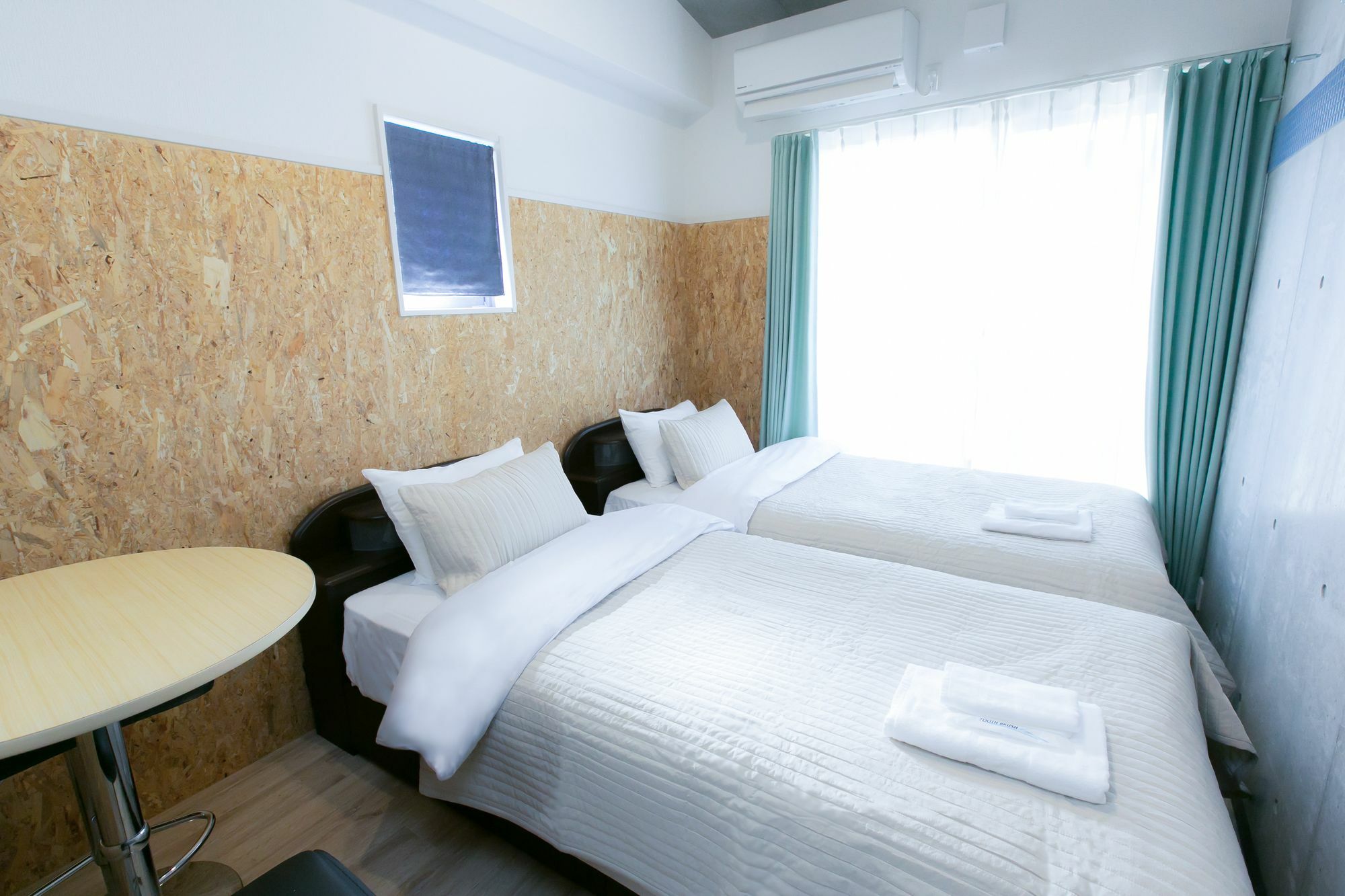 Japaning Aparthotel 2*