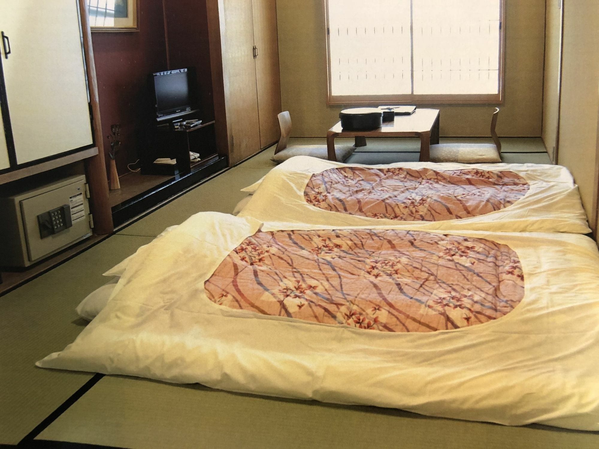 Nishiyama - Established In 1953 Ryokan 4*