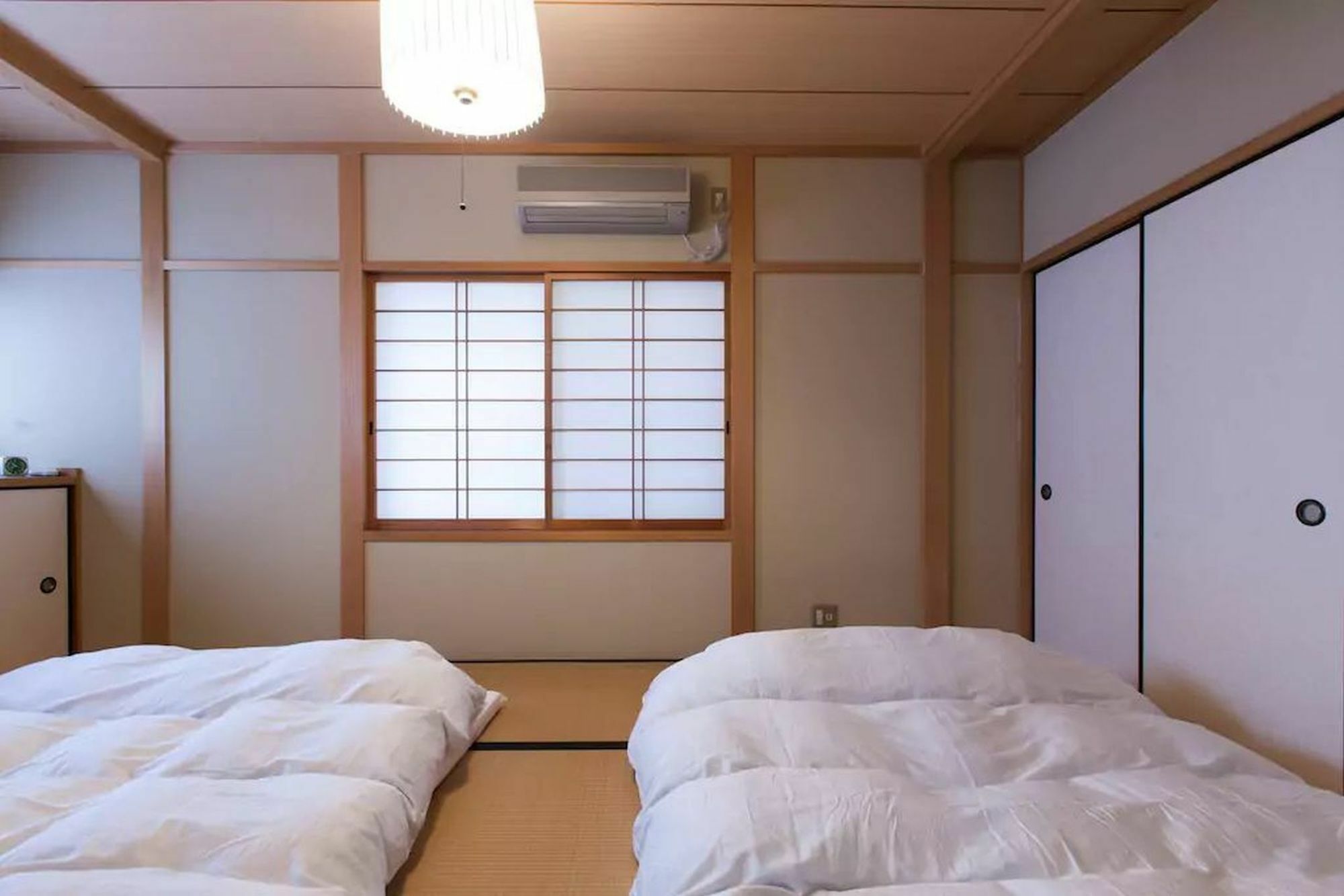 Villa Nagomiya Kamishichiken 和み家 上七軒 *