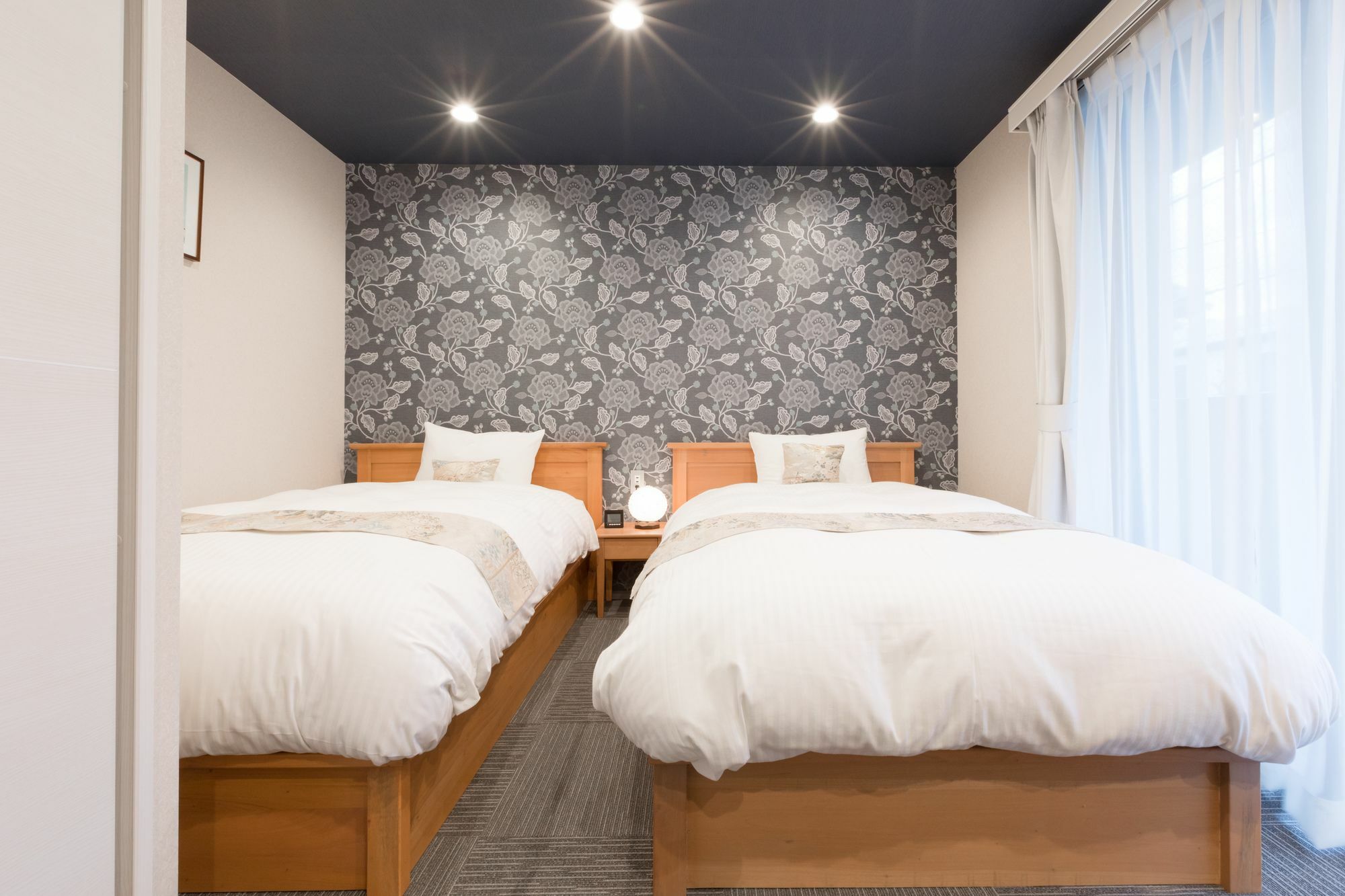 Sakura Nijo Seasons Aparthotel 3*