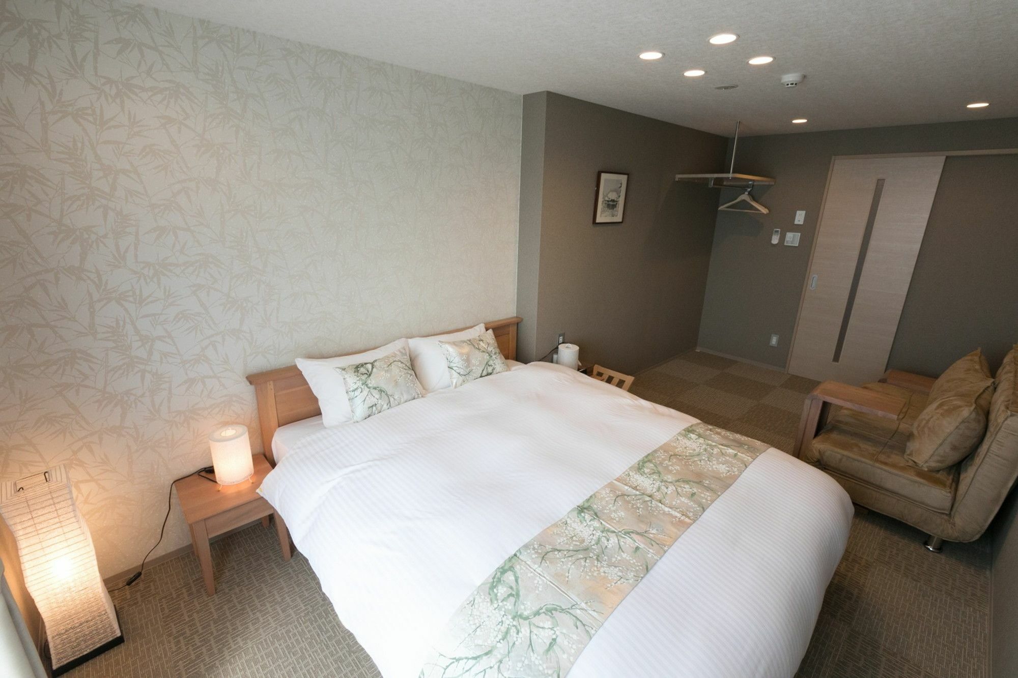 Sakura Nijo Seasons Aparthotel Kyoto