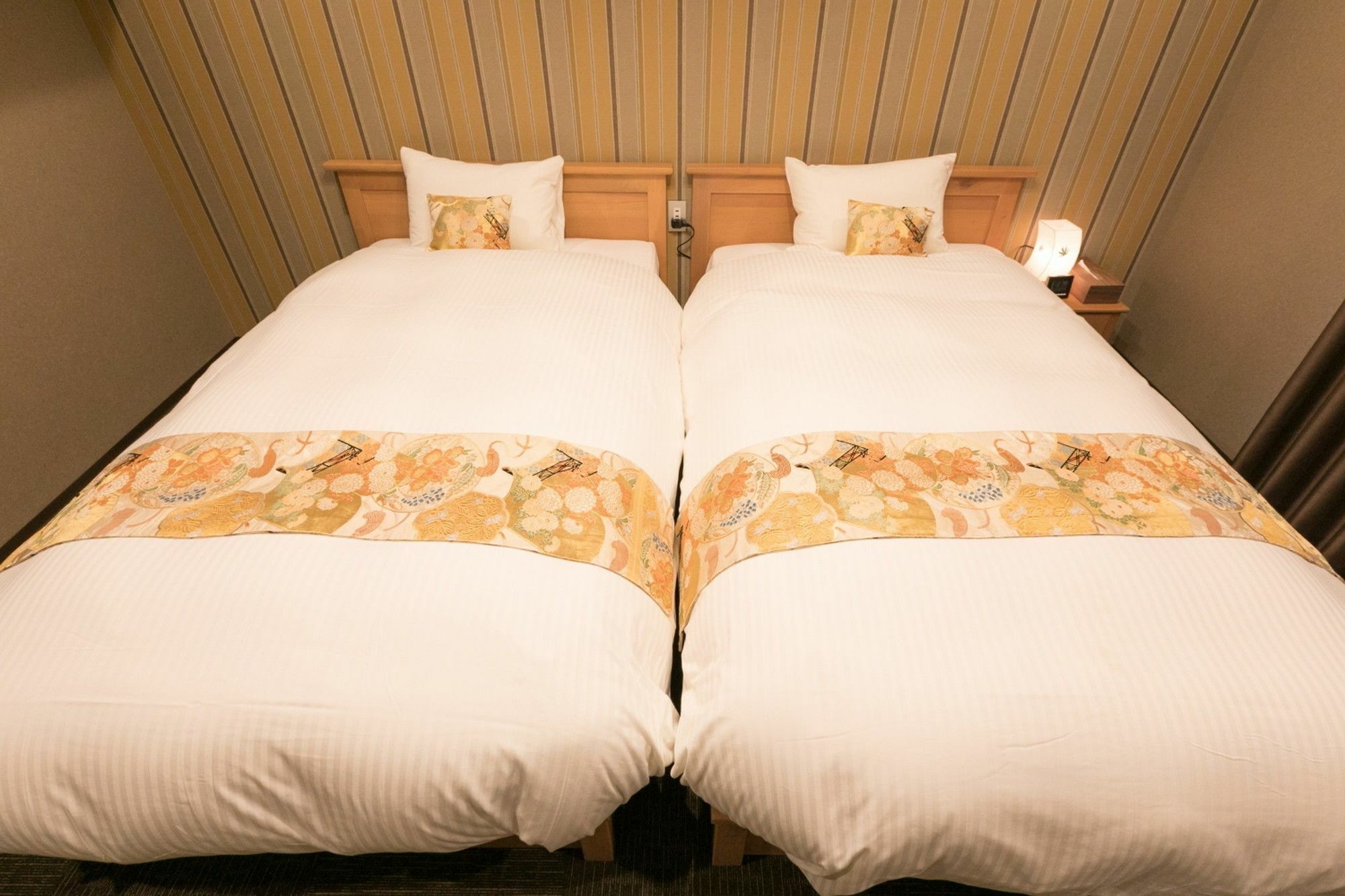 Sakura Nijo Seasons Aparthotel