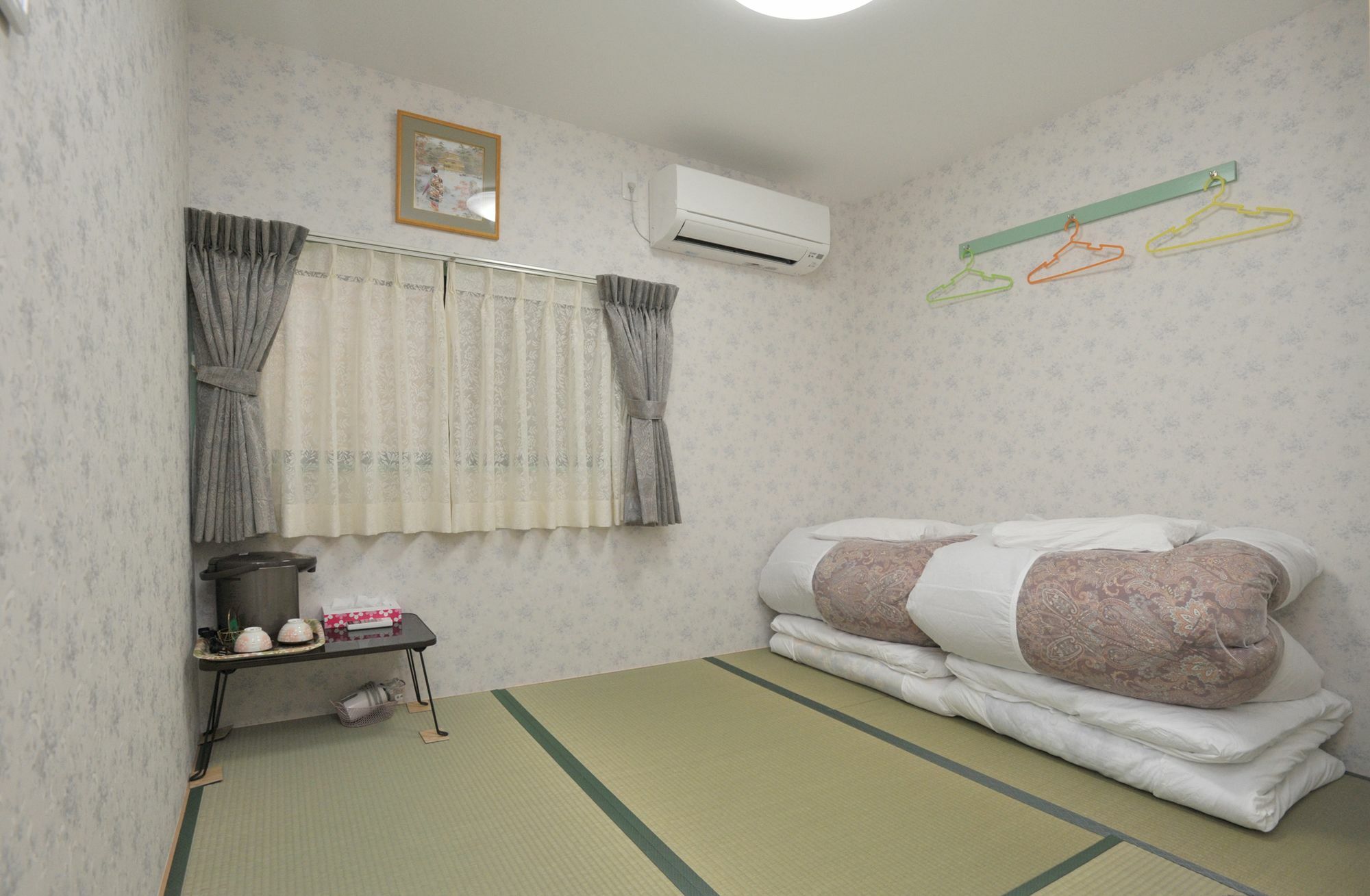 Bj Family Guest house *