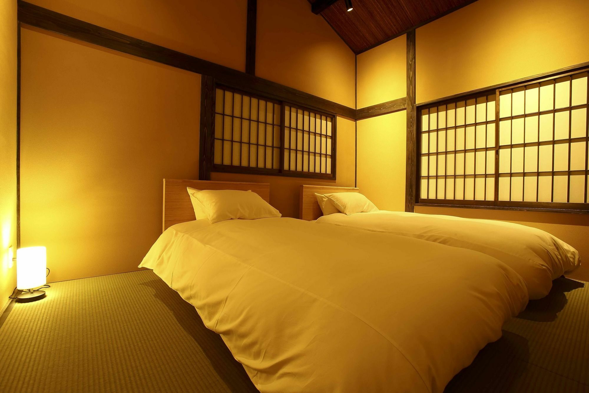 Campton 1 Ushitora 3* Kyoto