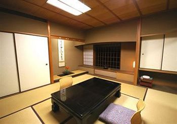 Ryokan Sakanoue 5*