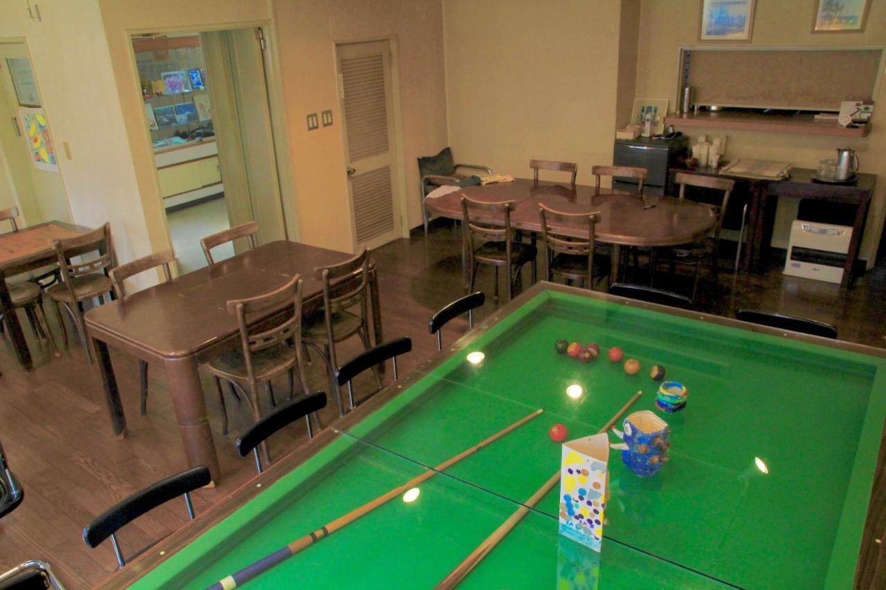 Tommy Rich Hostel *