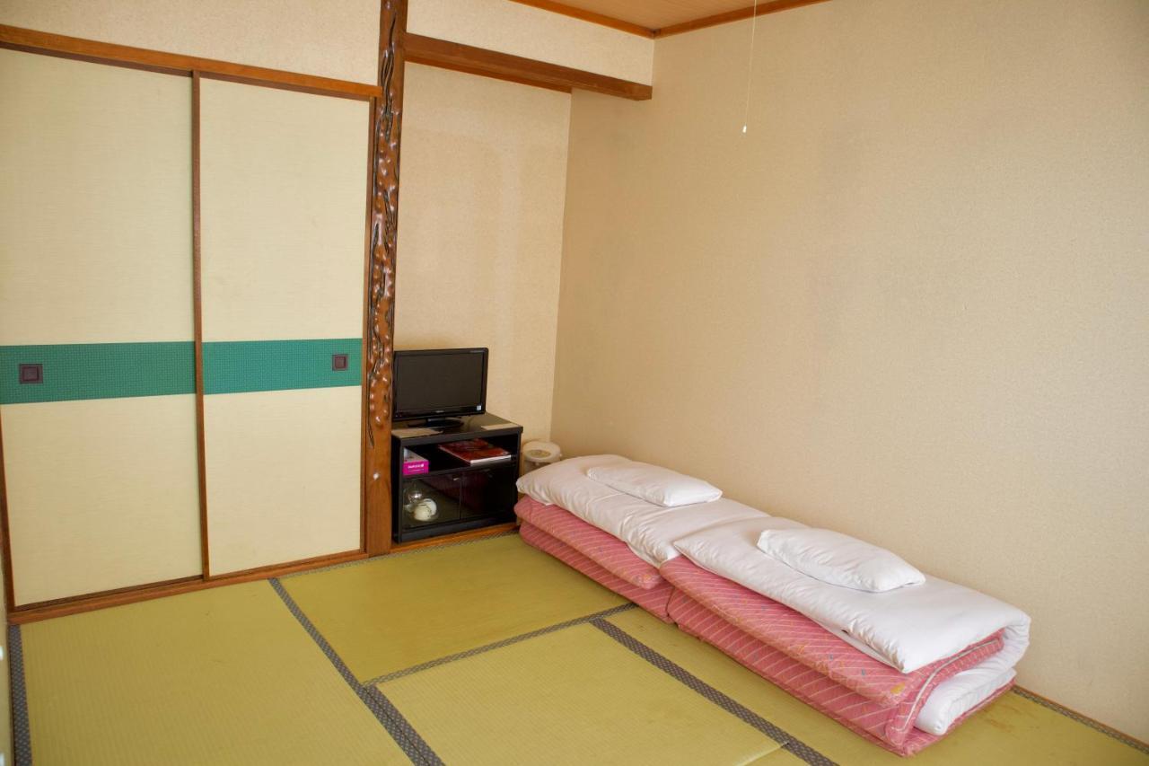 Tommy Rich Hostel