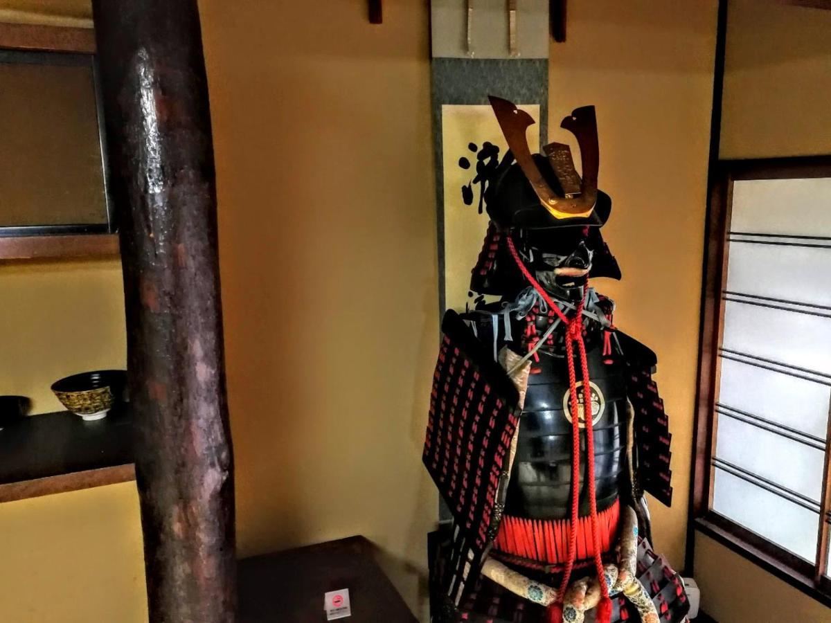 京都二条城近く京町屋120年の歴史に泊まる Villa
