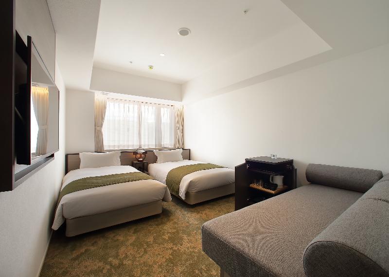 Oriental Rokujo Hotel 4*