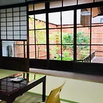 ゲストハウスみやこ